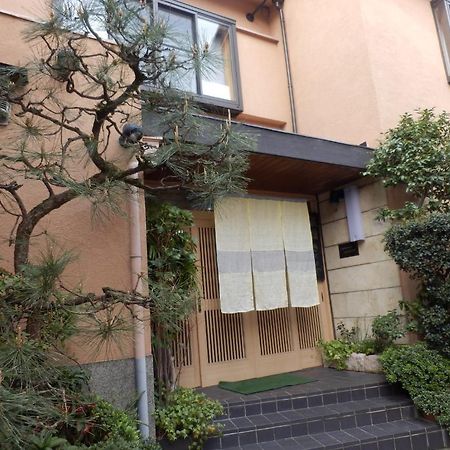 קנזאווה Kikunoya Ryokan מראה חיצוני תמונה