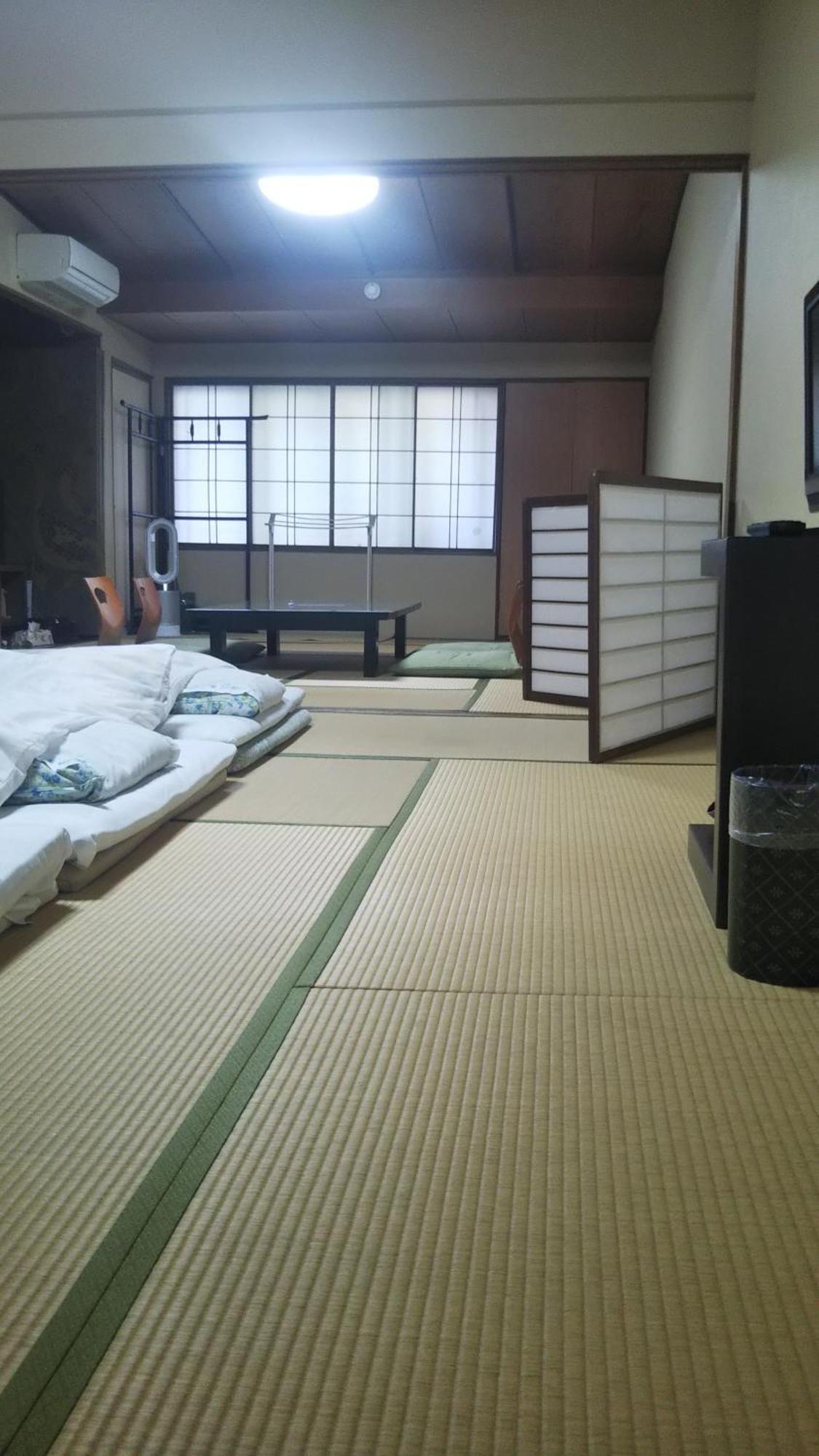 קנזאווה Kikunoya Ryokan מראה חיצוני תמונה